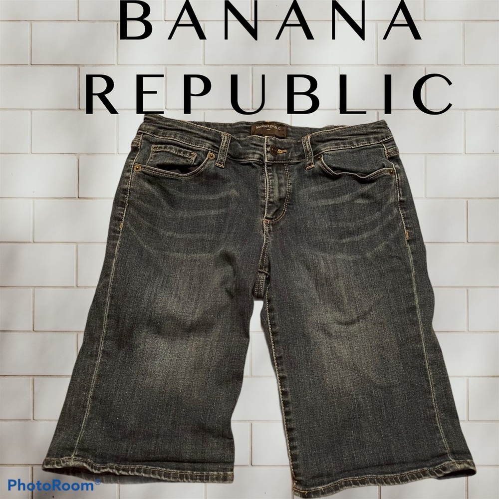 28/6 Banana Republic shorts